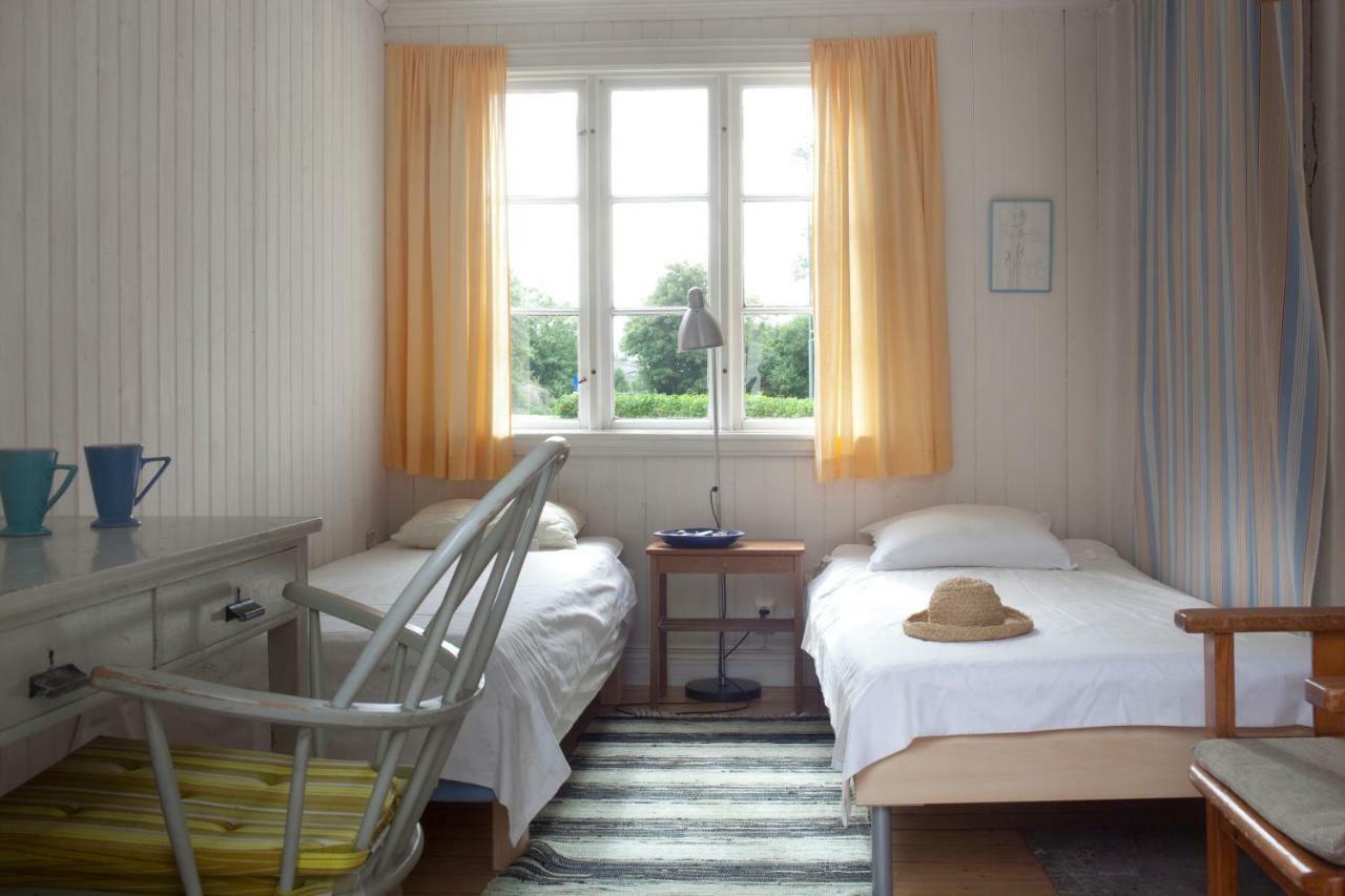 Hamburgo Gamla Skola Hostel Hamburgsund Exteriör bild