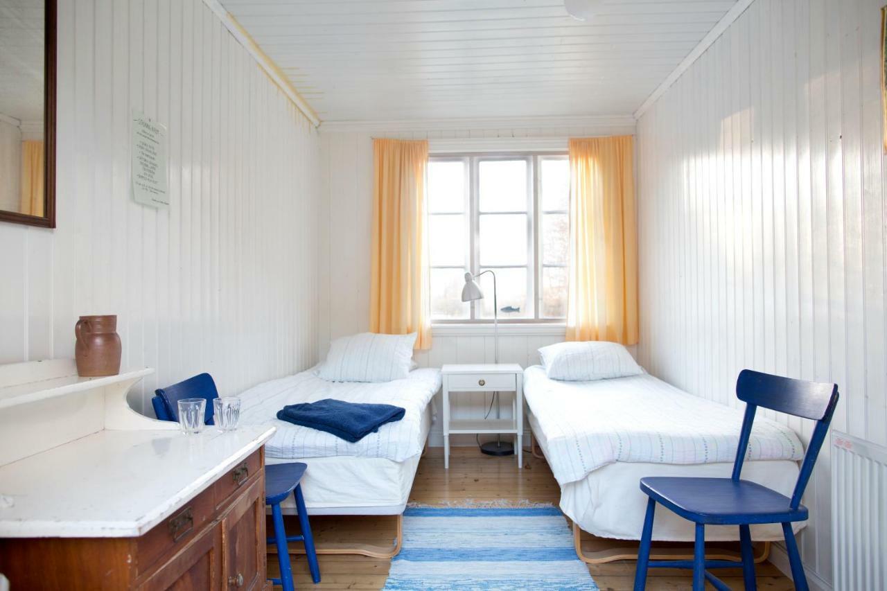 Hamburgo Gamla Skola Hostel Hamburgsund Exteriör bild